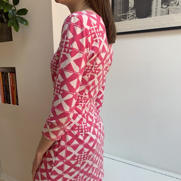 Gorgeous Beach Dress 🏖 - Picture 2 of 5